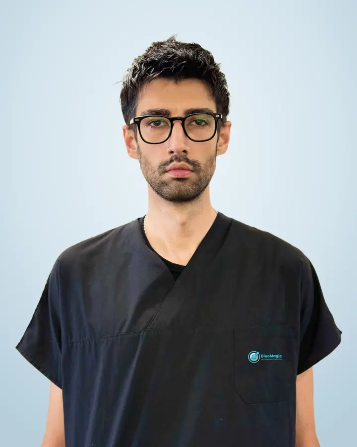 Denizcan D., assistance chirurgicale et soins, BlueMagic Group Clinic