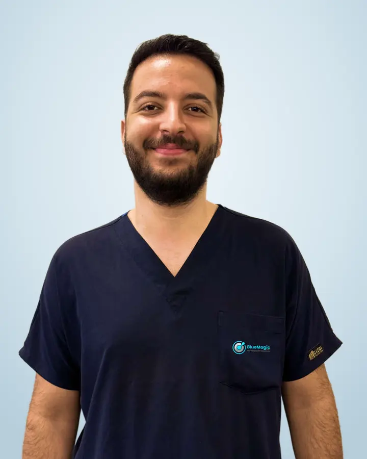 Yasin A., chirurgien expert en greffe de cheveux et anesthésiste, BlueMagic Group Clinic